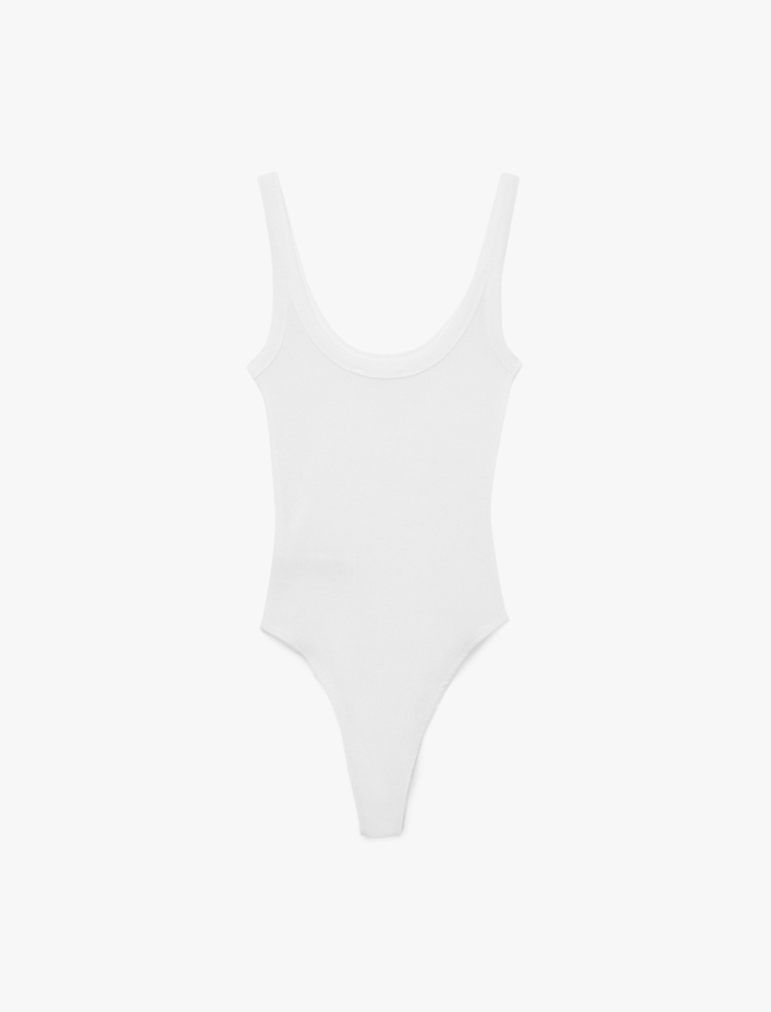  Slim Fit Kolsuz U Yaka Çıt Çıt Detaylı Body