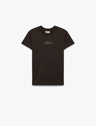 Pamuklu Bisiklet Yaka Kısa Kollu Baskı Detaylı Tişört