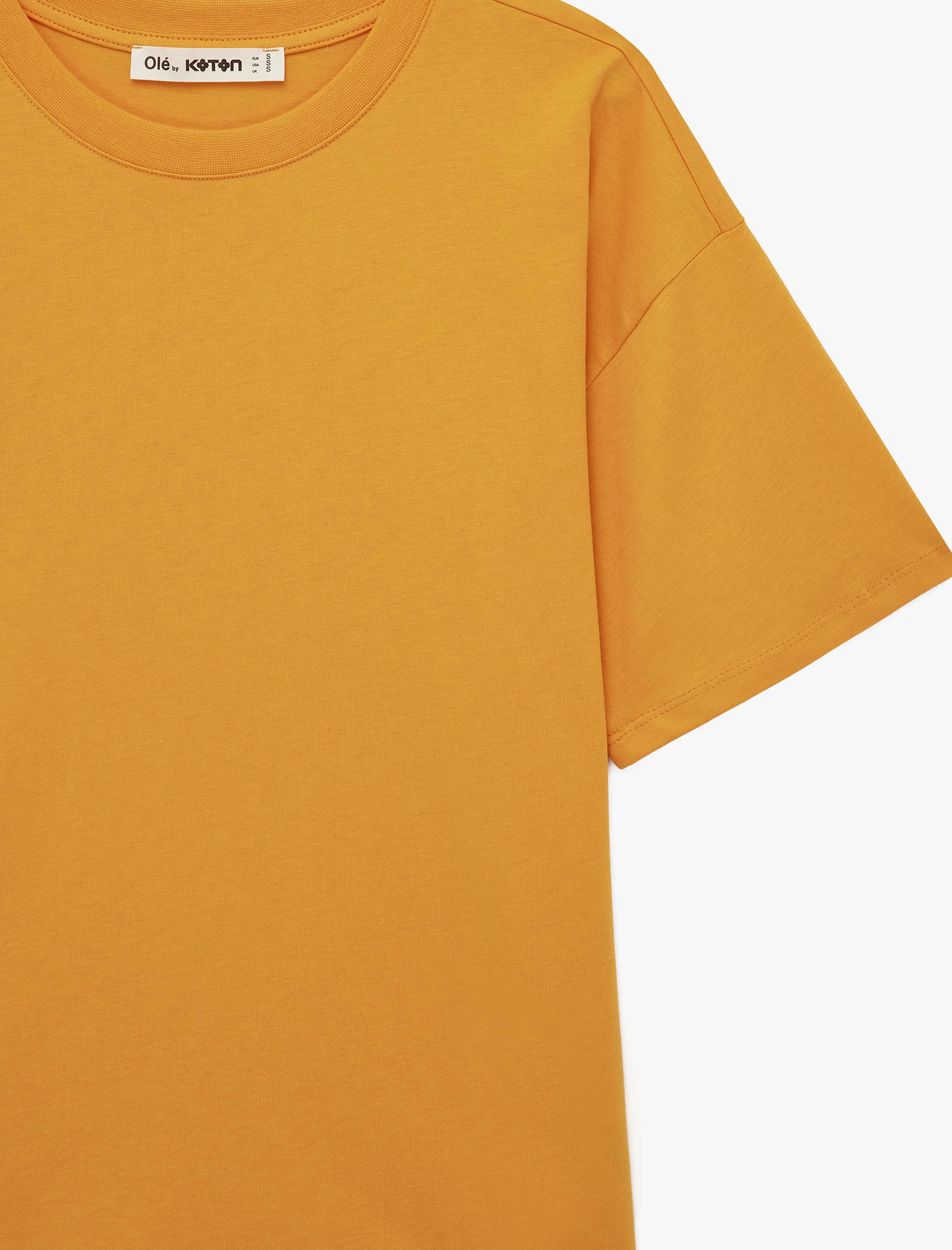   Rahat Kalıp Kısa Kollu Bisiklet Yaka Pamuklu Basic Tişört