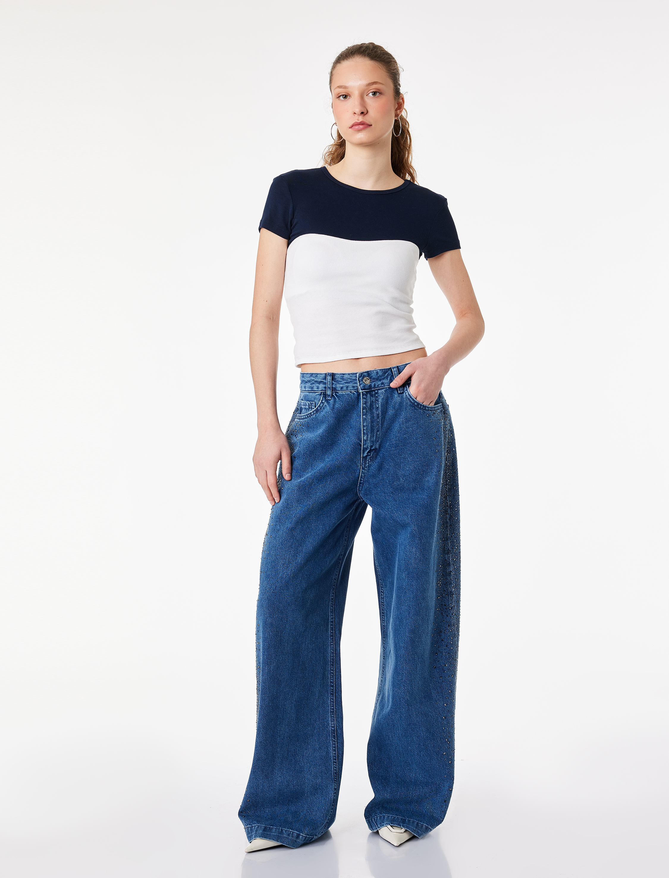   Düğmeli Cepli Geniş Paça Pamuklu Taşlı Jean Pantolon - Wide Leg Jeans