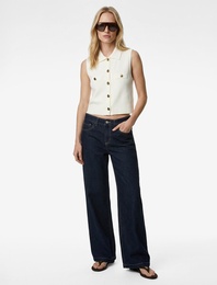 Regular Fit Gömlek Yaka Düğmeli Aplike Detaylı Triko Yelek