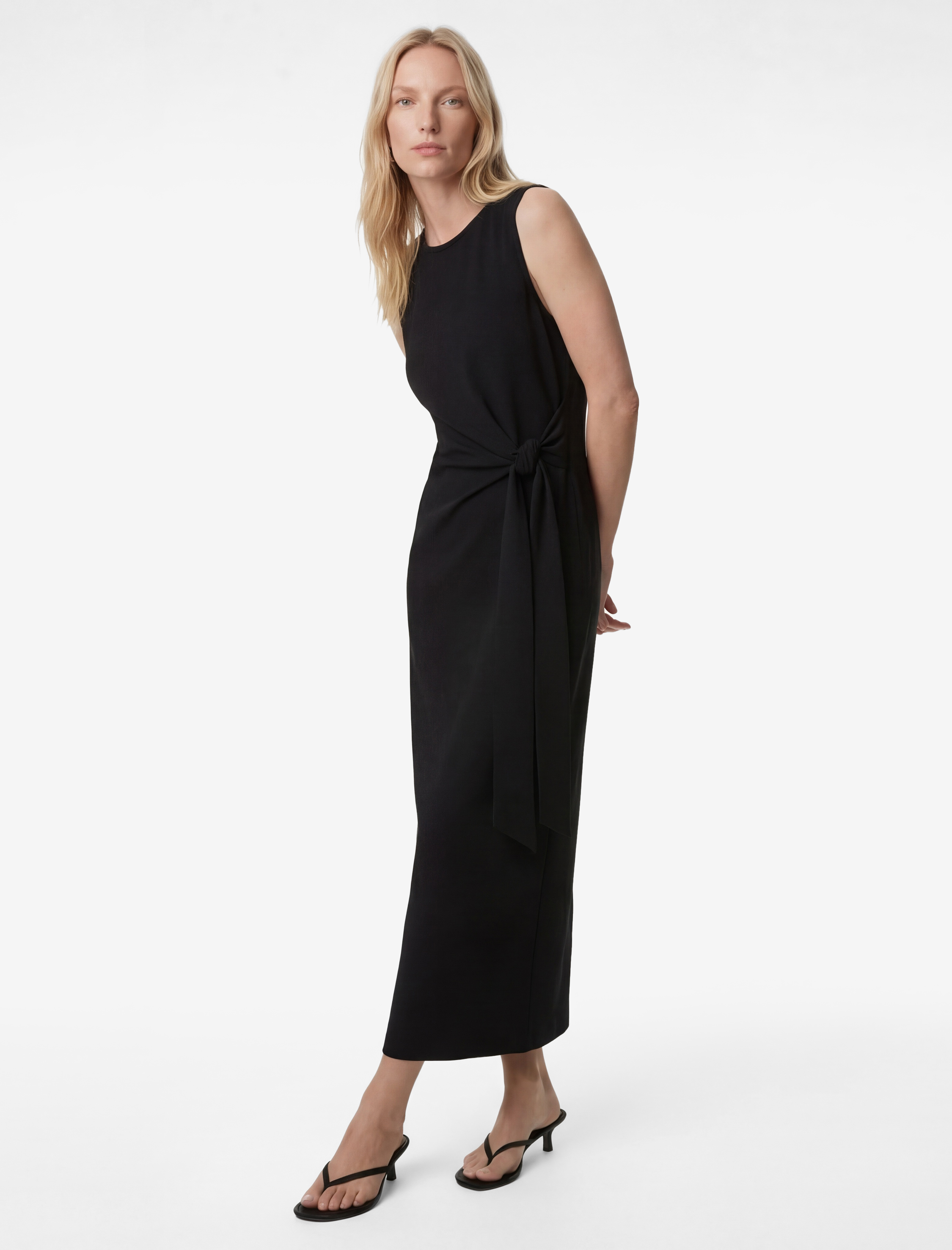   Krep Scuba Kumaş Bisiklet Yaka Kolsuz Bağlama Detaylı Midi Elbise