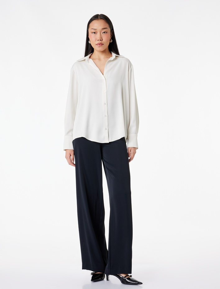  Klasik Yaka Uzun Kollu Rahat Kalıp Düğmeli Saten Gömlek