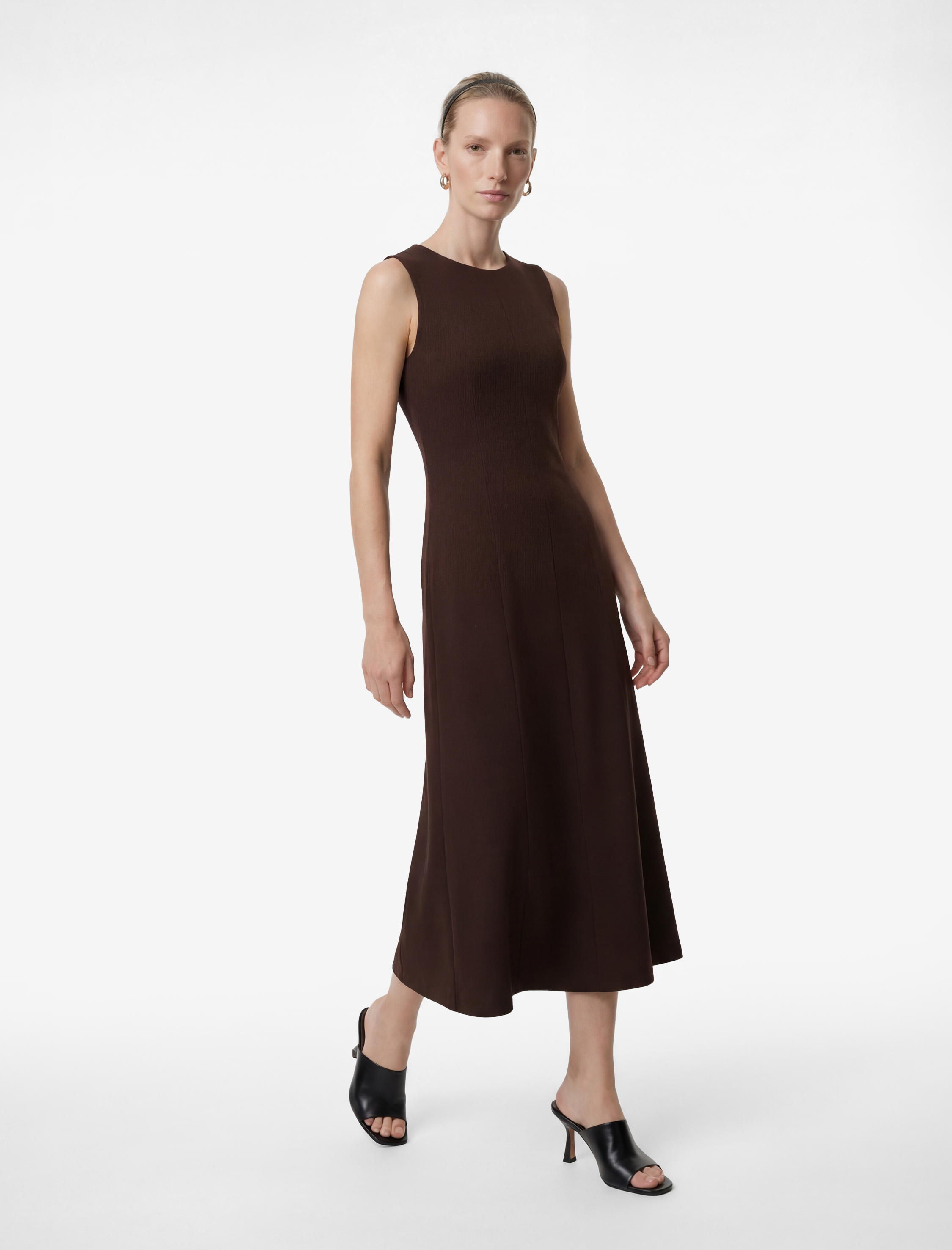   Bisiklet Yaka Kolsuz Midi Kloş Elbise