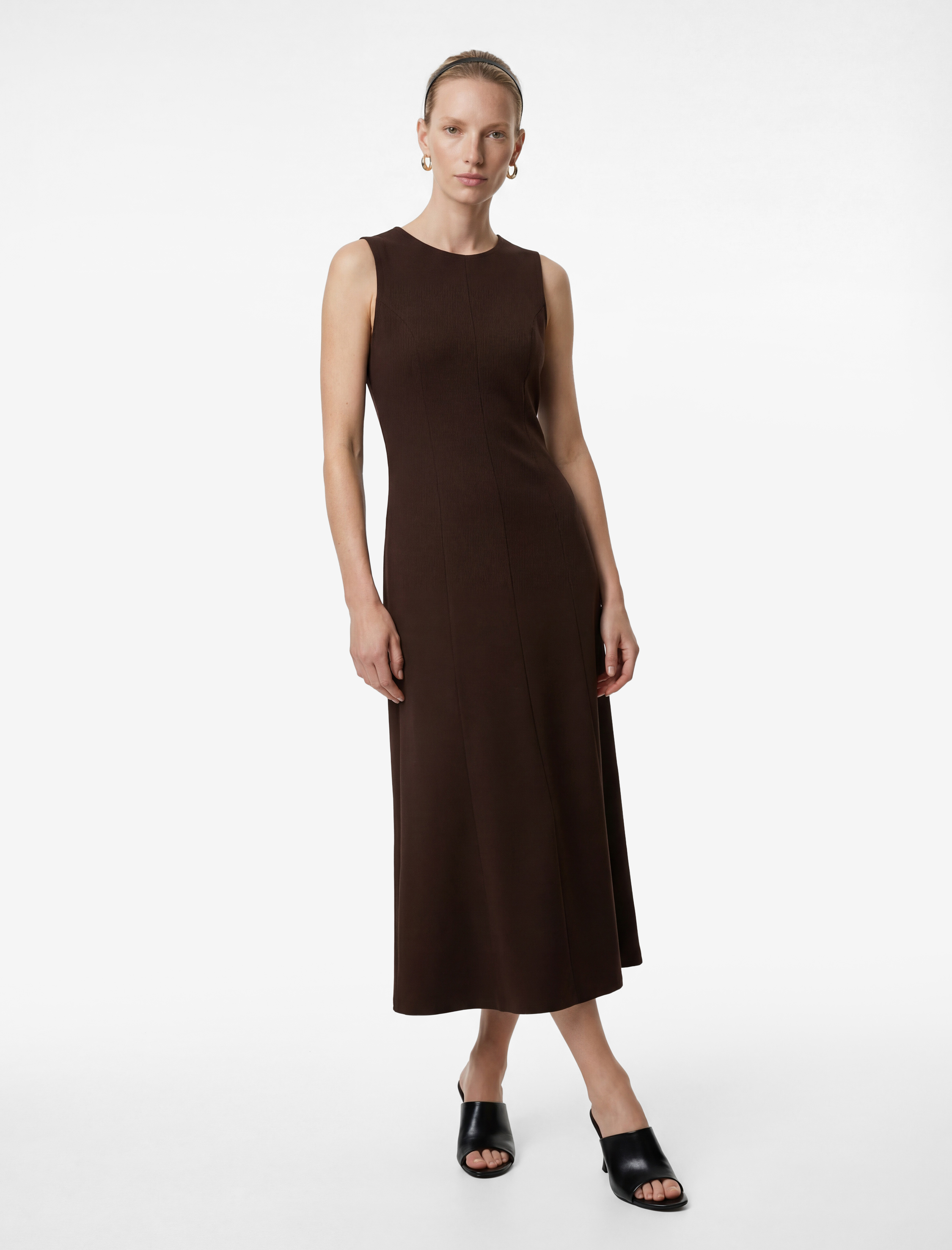   Bisiklet Yaka Kolsuz Midi Kloş Elbise