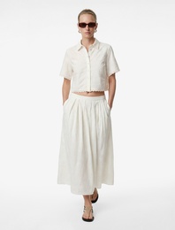 Pamuklu Kısa Kollu Dantel Detaylı Brodeli Çiçekli Gömlek