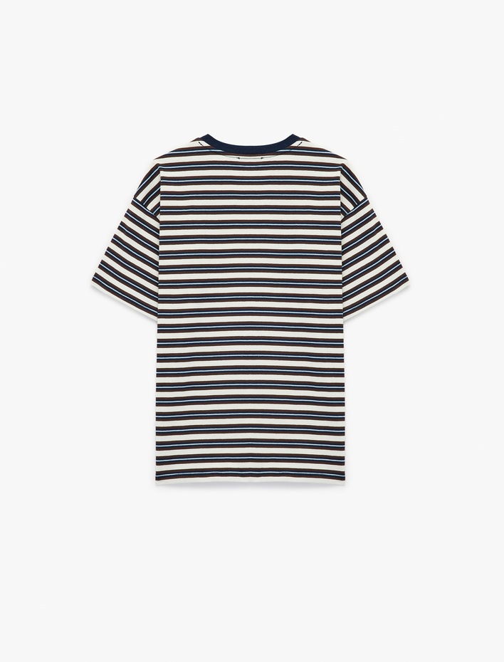  Çizgili Rahat Kalıp Kısa Kollu Bisiklet Yaka Pamuklu Tişört