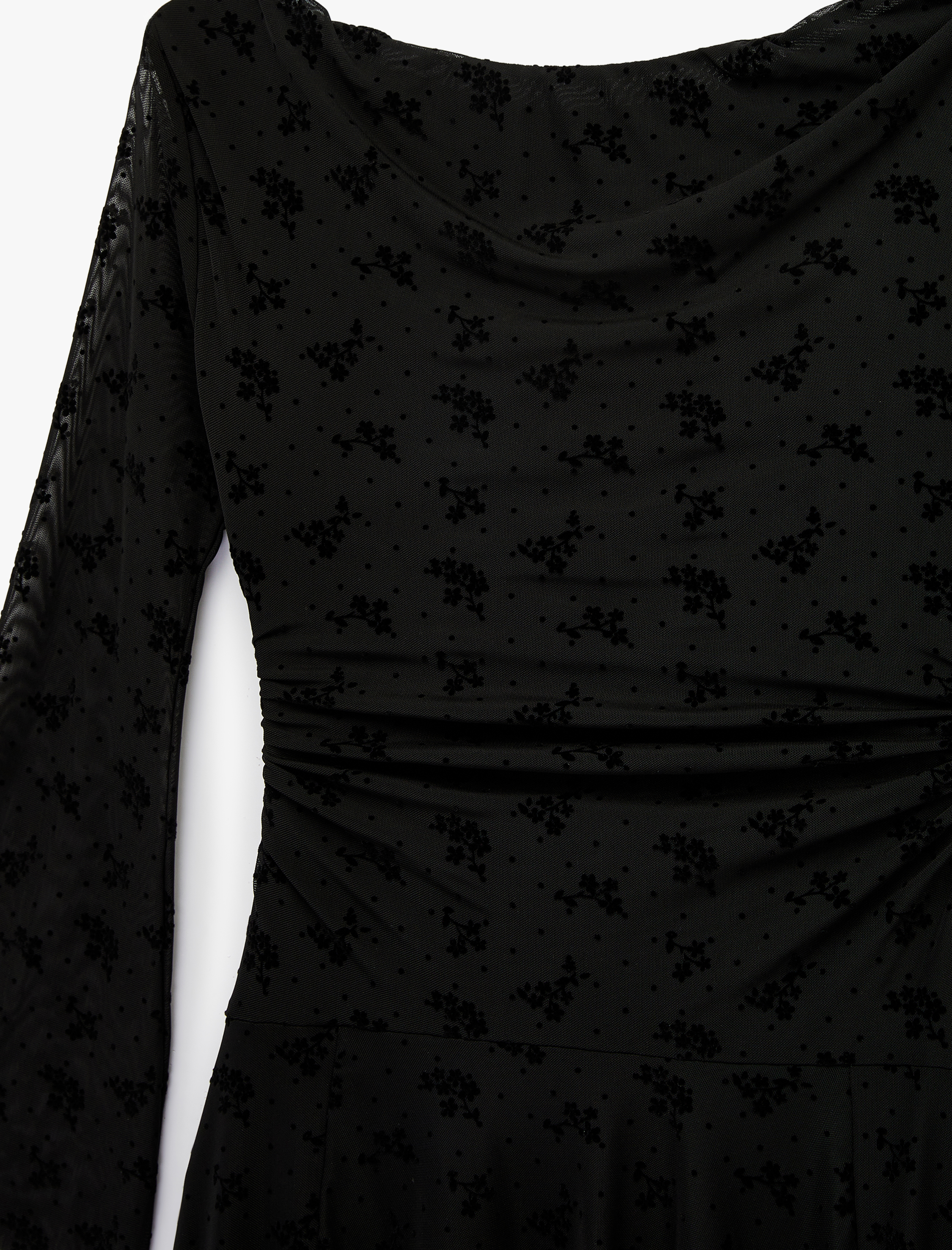   Slim Fit Uzun Kollu Drape Detaylı Degaje Yaka Çiçekli Tül Mini Elbise