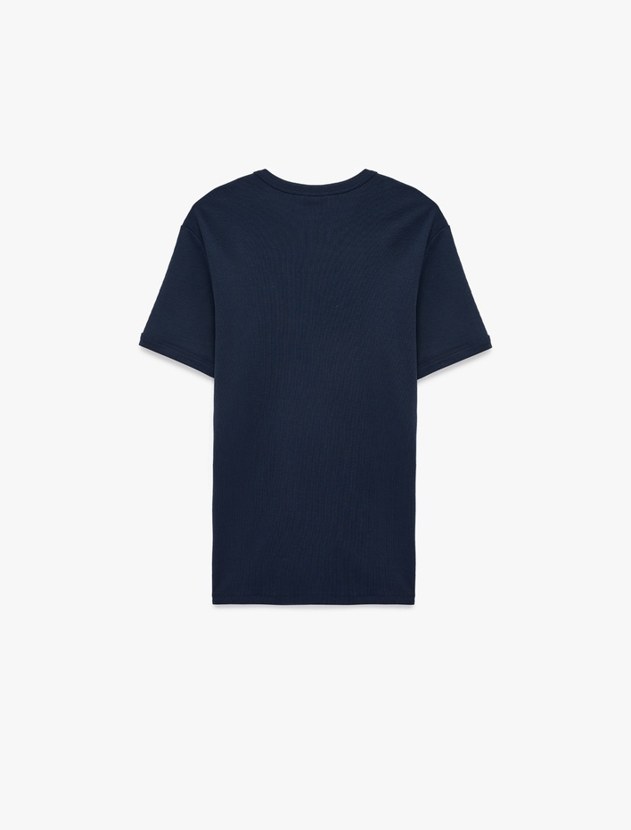  Kısa Kollu Bisiklet Yaka Pamuklu Slim Fit Tişört