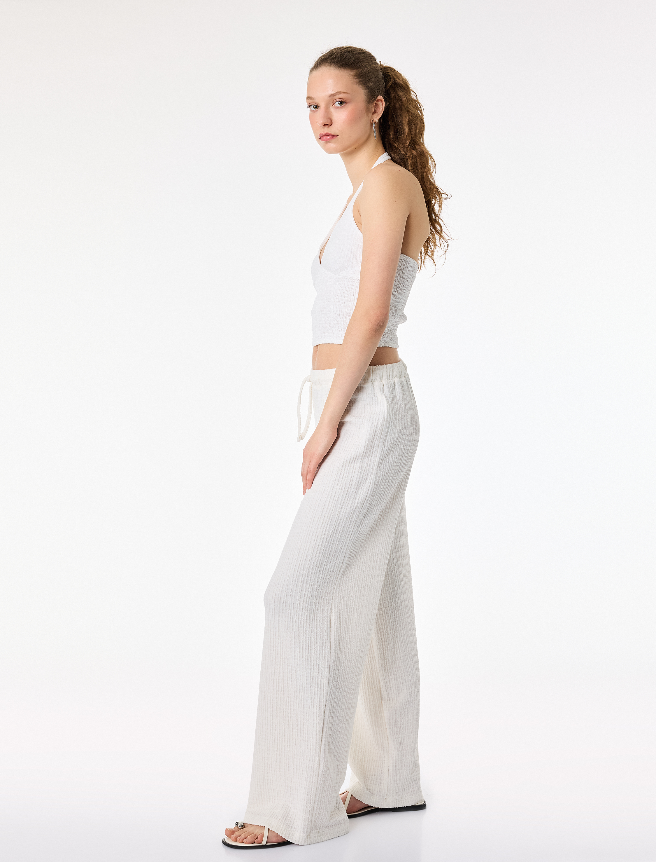   Viskon Rahat Kalıp Yüksek Bel Bağcıklı Geniş Paça Pantolon