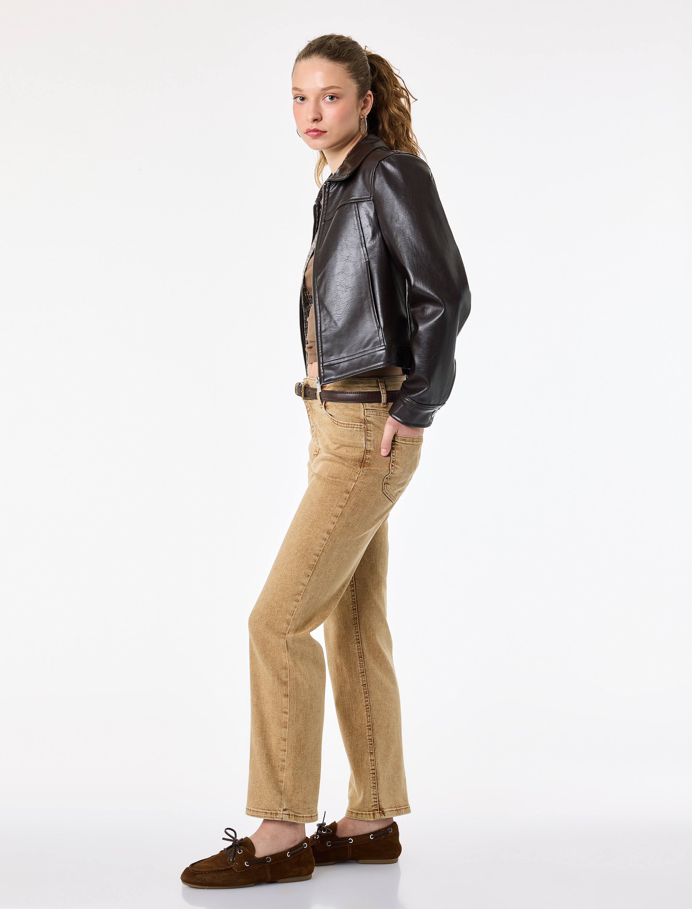   Pamuklu Normal Bel Dar Kalıp Yıkamalı İspanyol Paça Denim Pantolon - Flare Jeans