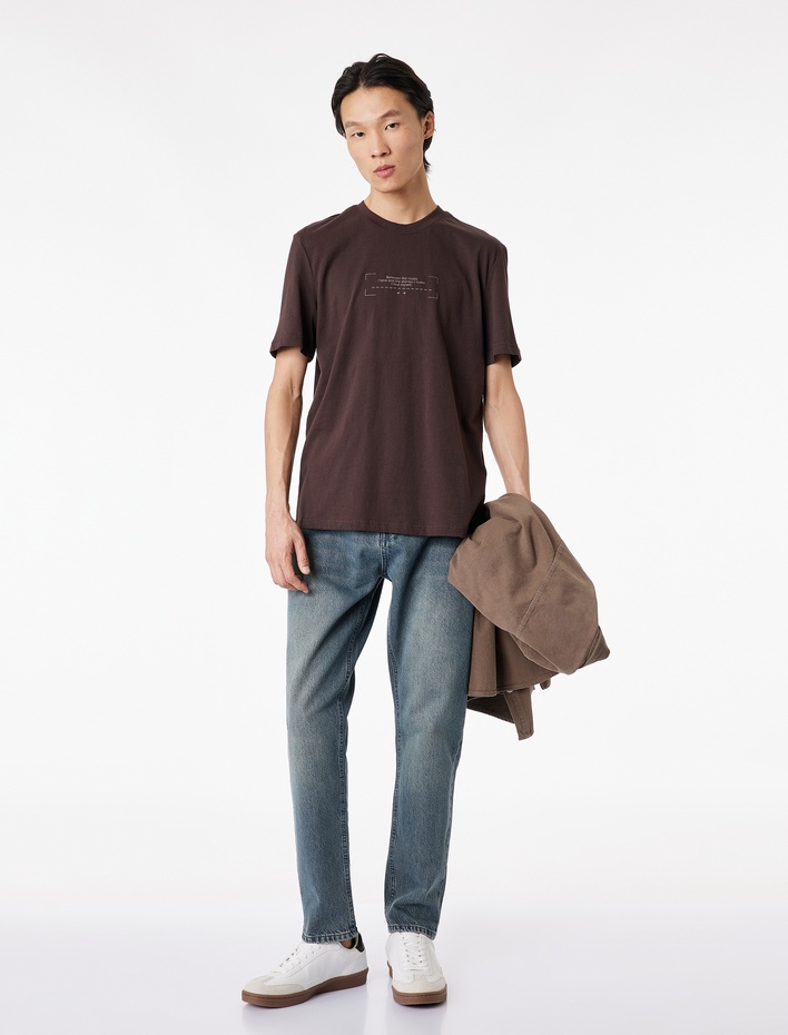  Regular Fit Kısa Kollu Pamuklu Bisiklet Yaka Baskılı Tişört