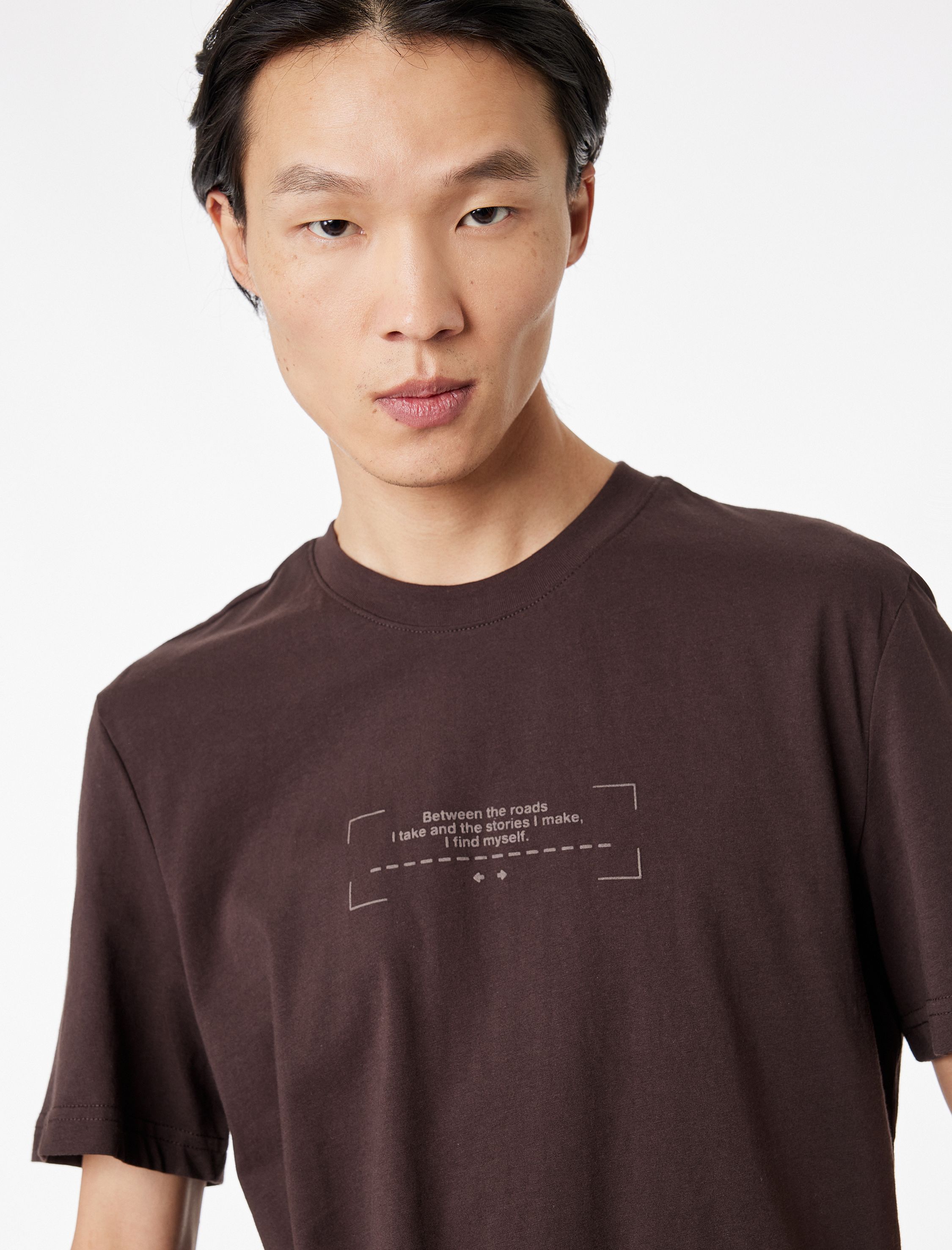   Regular Fit Kısa Kollu Pamuklu Bisiklet Yaka Baskılı Tişört