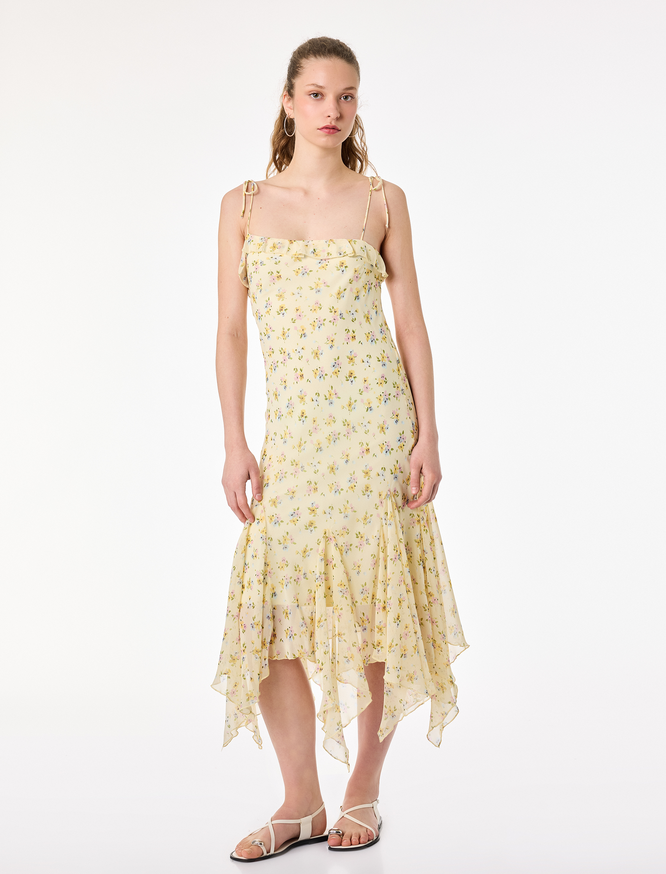   Asimetrik Kesim İp Askılı Kolsuz Şifon Çiçekli Uzun Elbise