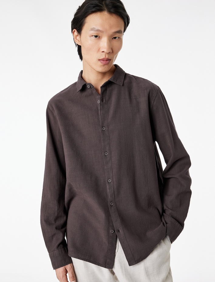  Regular Fit Pamuklu Klasik Yaka Düğmeli Uzun Kollu Gömlek