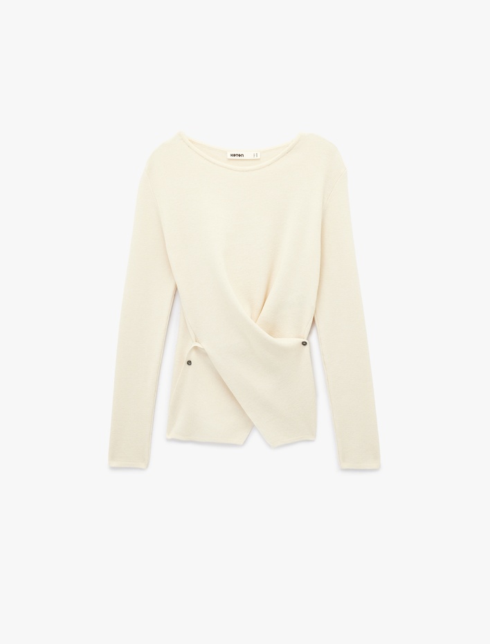  Uzun Kollu Bisiklet Yaka Çapraz Kruvaze Kapama Detaylı Triko Kazak