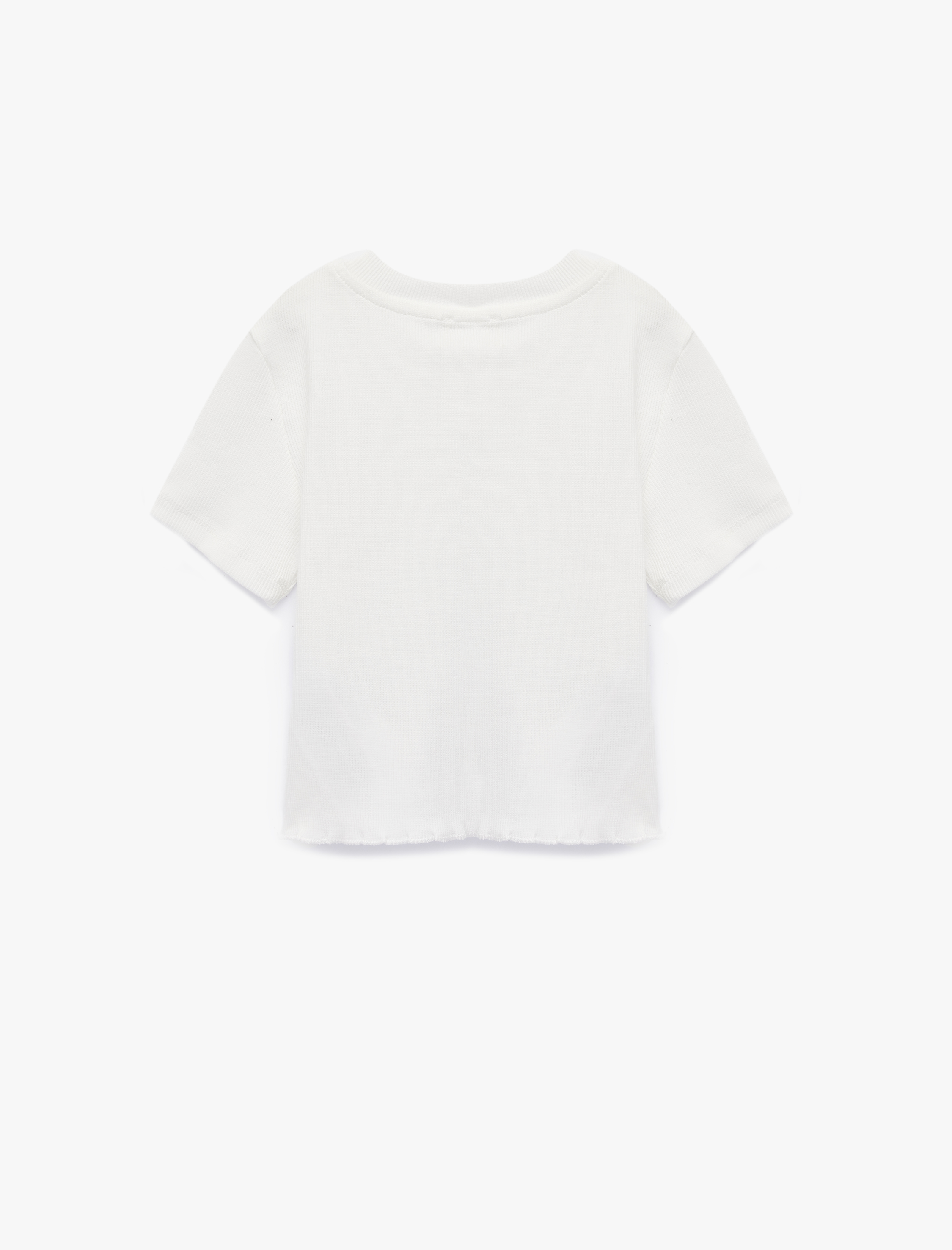  Kız Çocuk Pamuklu Kısa Kollu Kalp Pencere Detaylı Crop Tişört