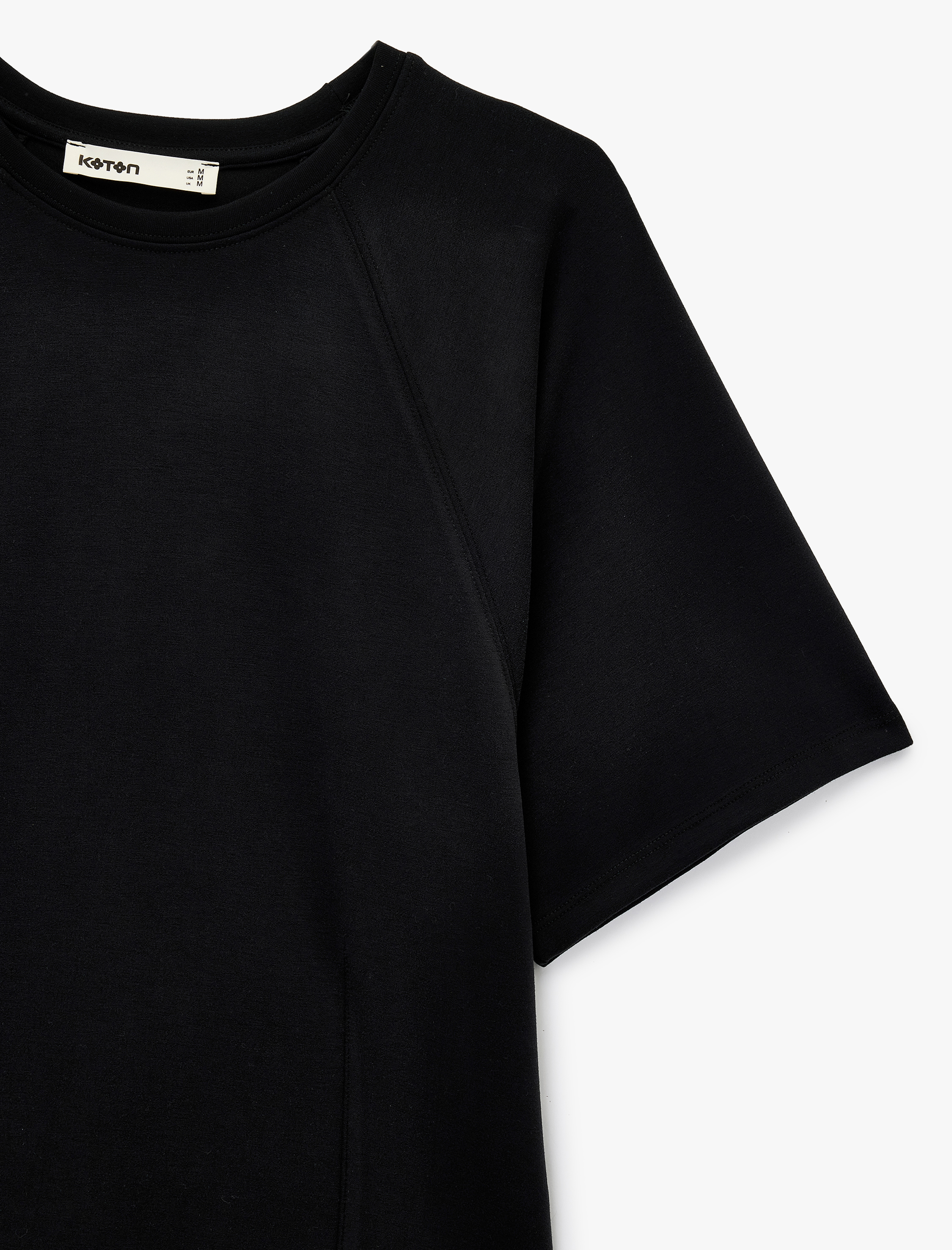   Kısa Yarasa Kollu Bisiklet Yaka Tişört