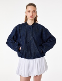 Taş Detaylı Uzun Kollu Düğmeli Yuvarlak Yaka Denim Ceket