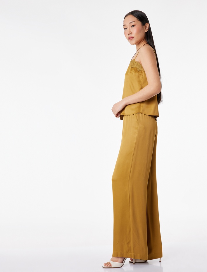  Beli Bağlamalı Geniş Paça Saten Pantolon