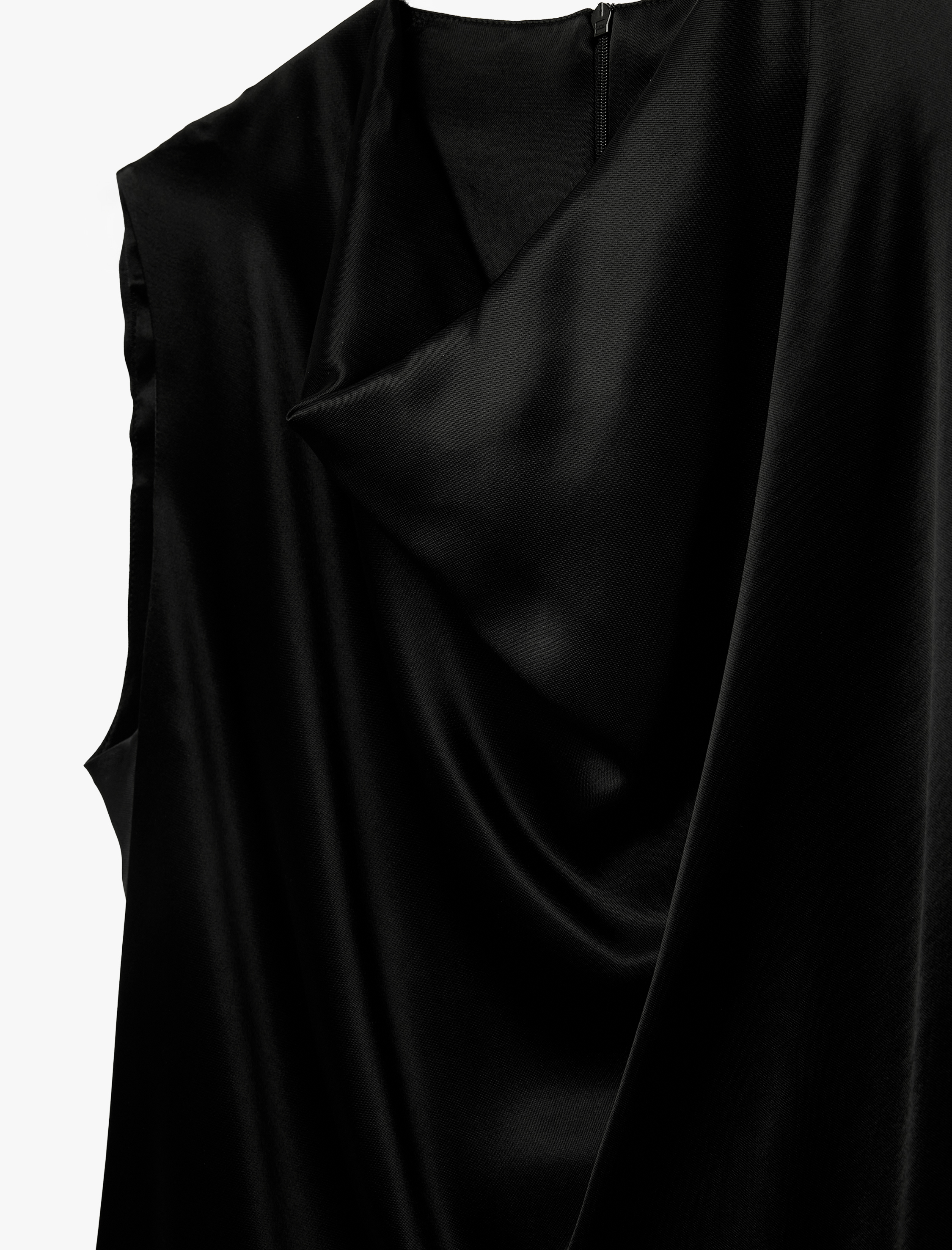 Degaje Yaka Kolsuz Saten Bluz - Görsel 5