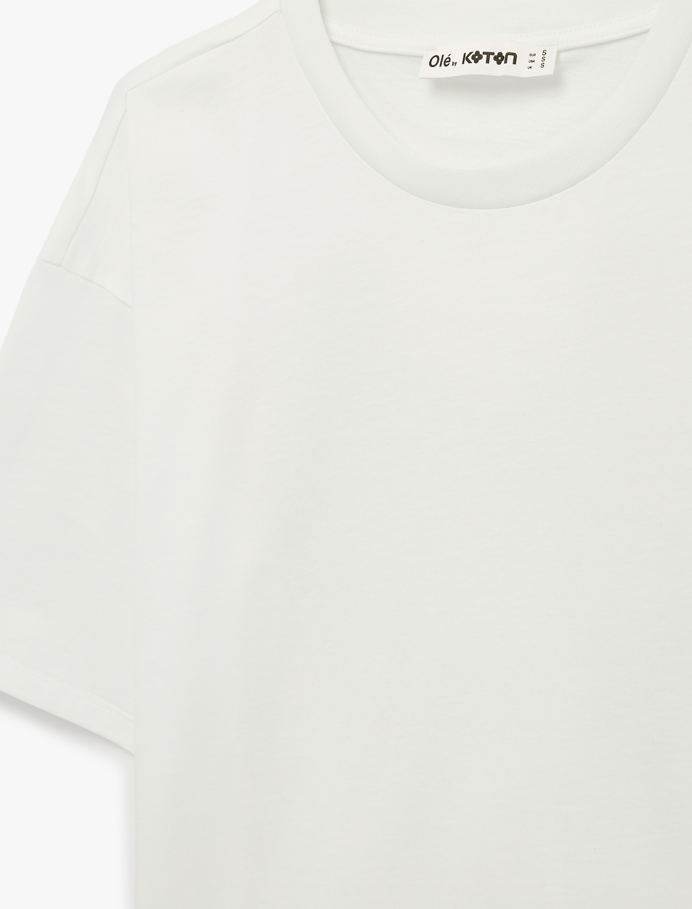   Rahat Kalıp Kısa Kollu Bisiklet Yaka Arkası Taş Detaylı Tişört