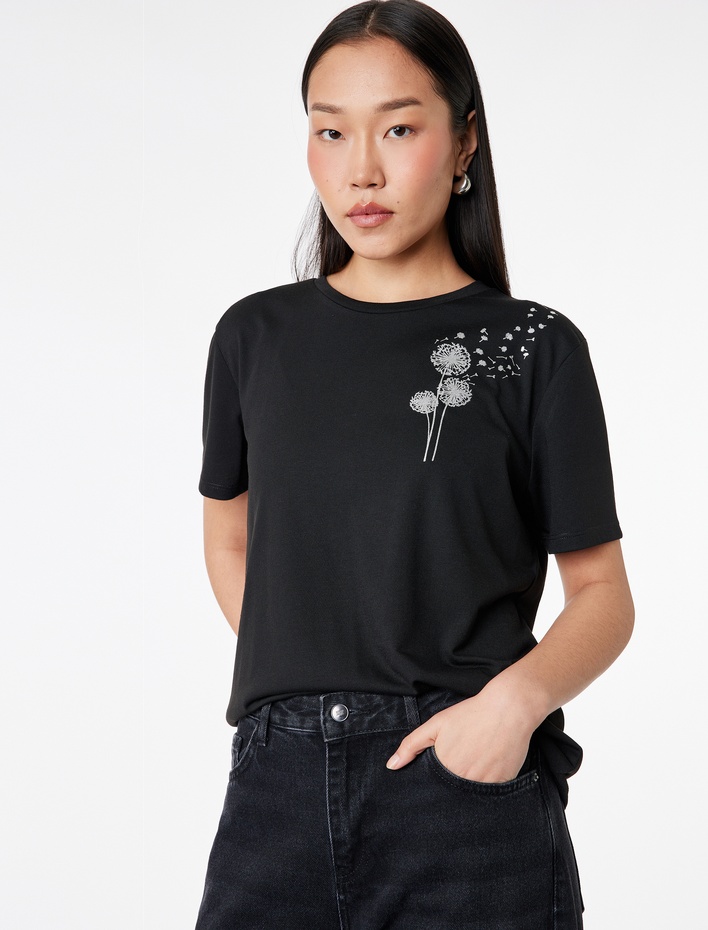  Regular Fit Bisiklet Yaka Kısa Kollu Simli Baskılı Tişört