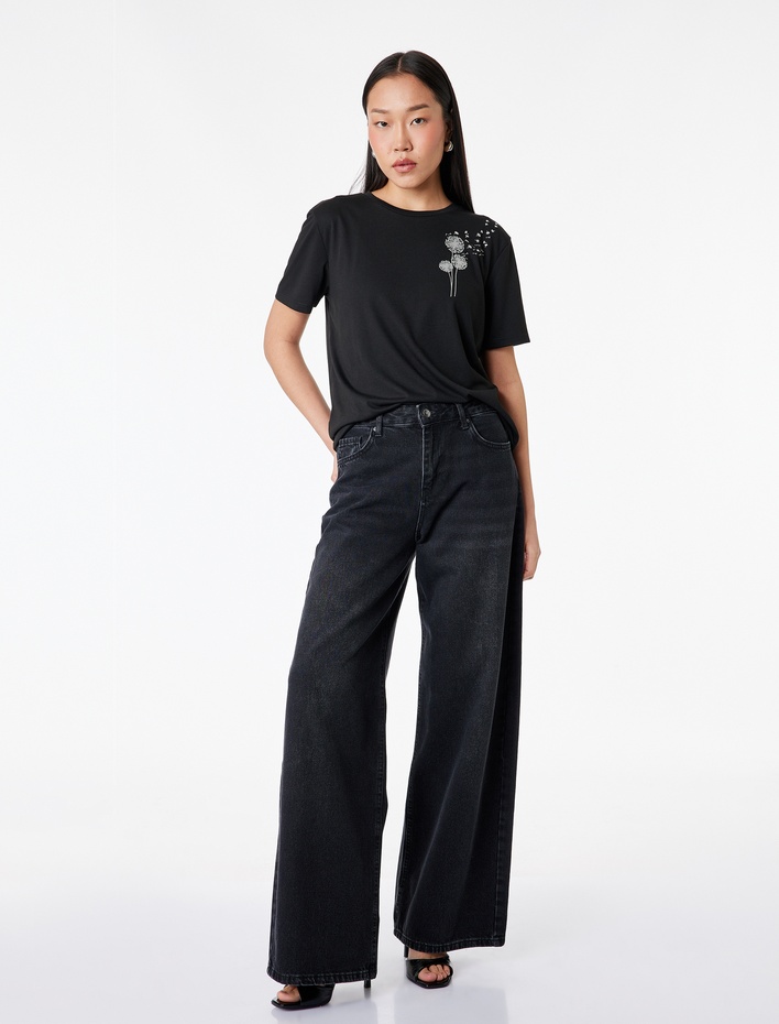  Regular Fit Bisiklet Yaka Kısa Kollu Simli Baskılı Tişört