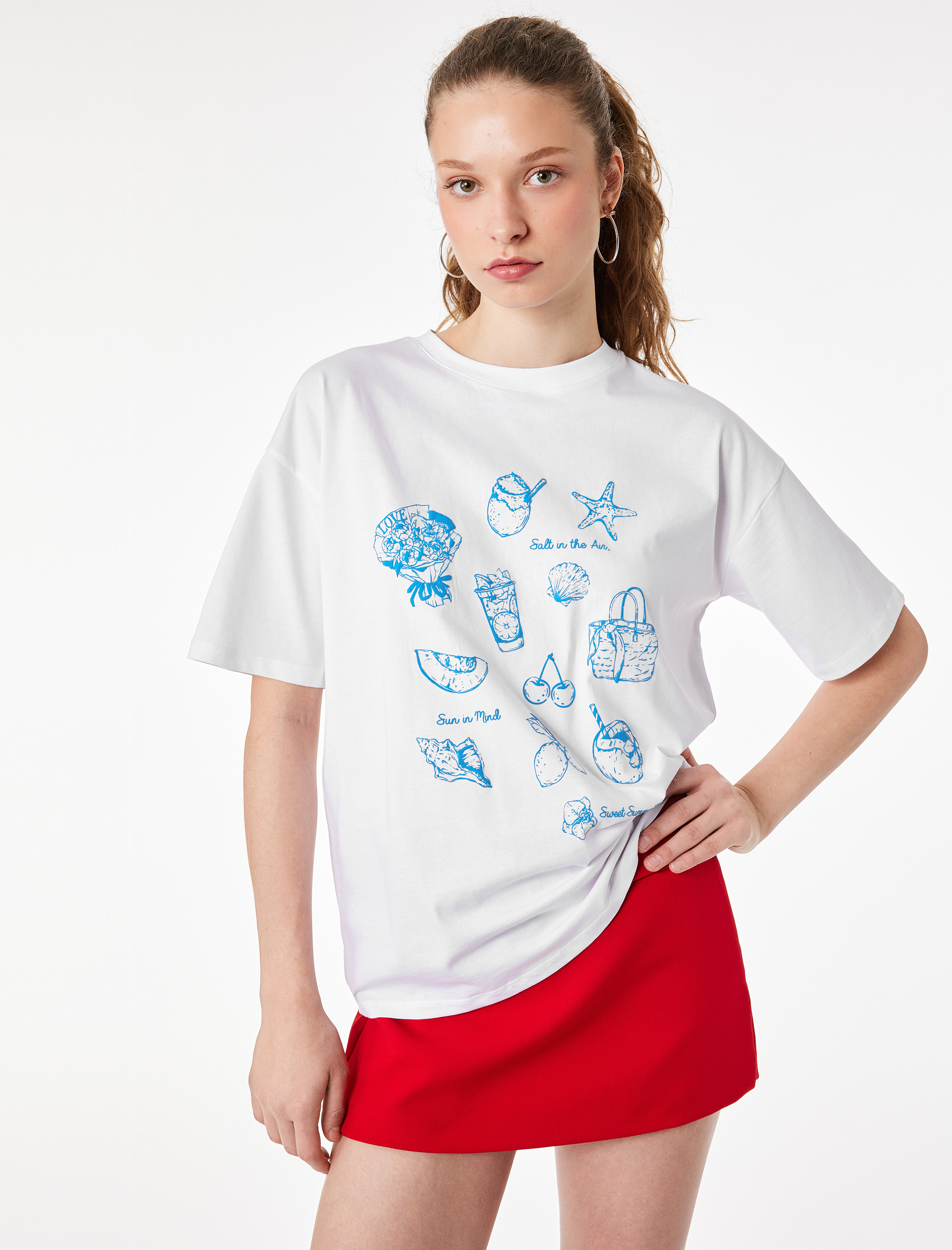   Rahat Kalıp Kısa Kollu Bisiklet Yaka Pamuklu Baskılı Tişört