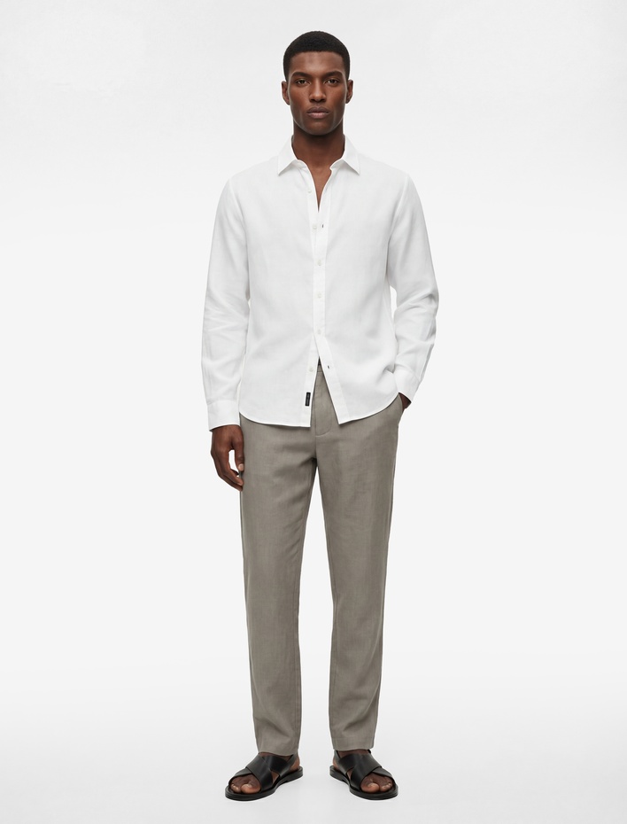  Pamuklu Uzun Kollu Klasik Yaka Slim Fit Gömlek