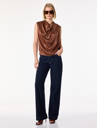 Degaje Yaka Kolsuz Saten Bluz