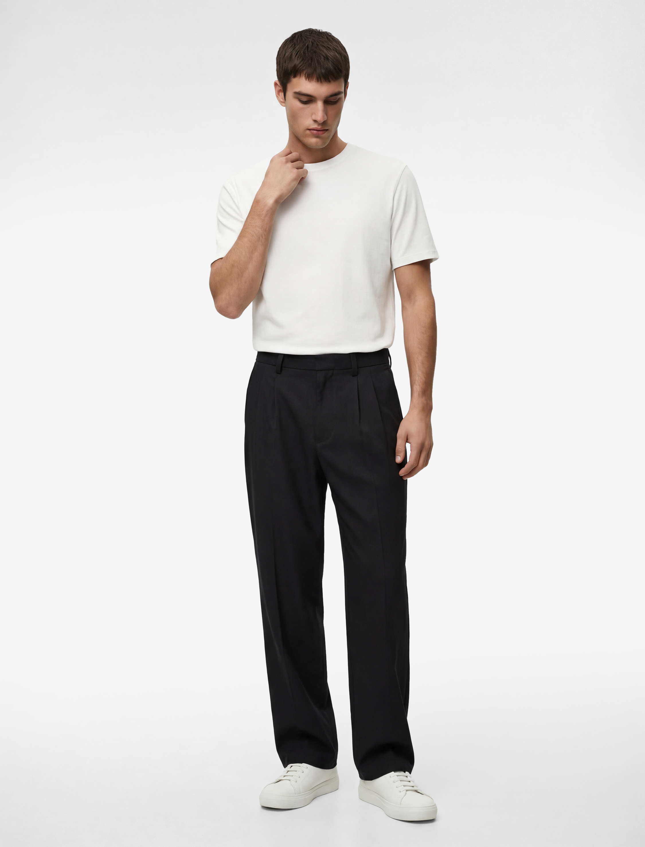   Bisiklet Yaka Viskon Karışımlı Kısa Kollu Basic Slim Fit Tişört