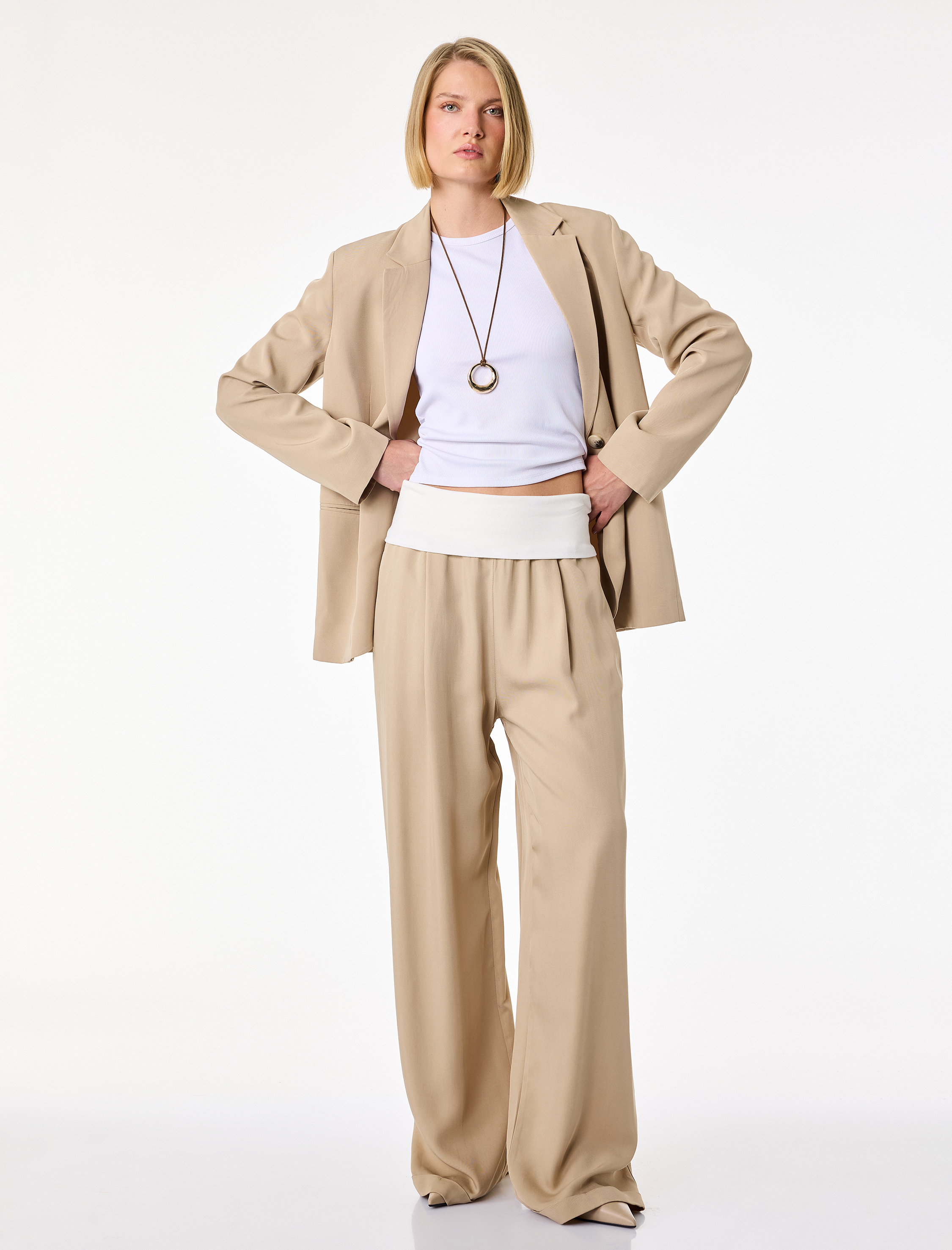   Katlı Yüksek Bel Rahat Kalıp Renk Bloklu Cepli Geniş Paça Pantolon