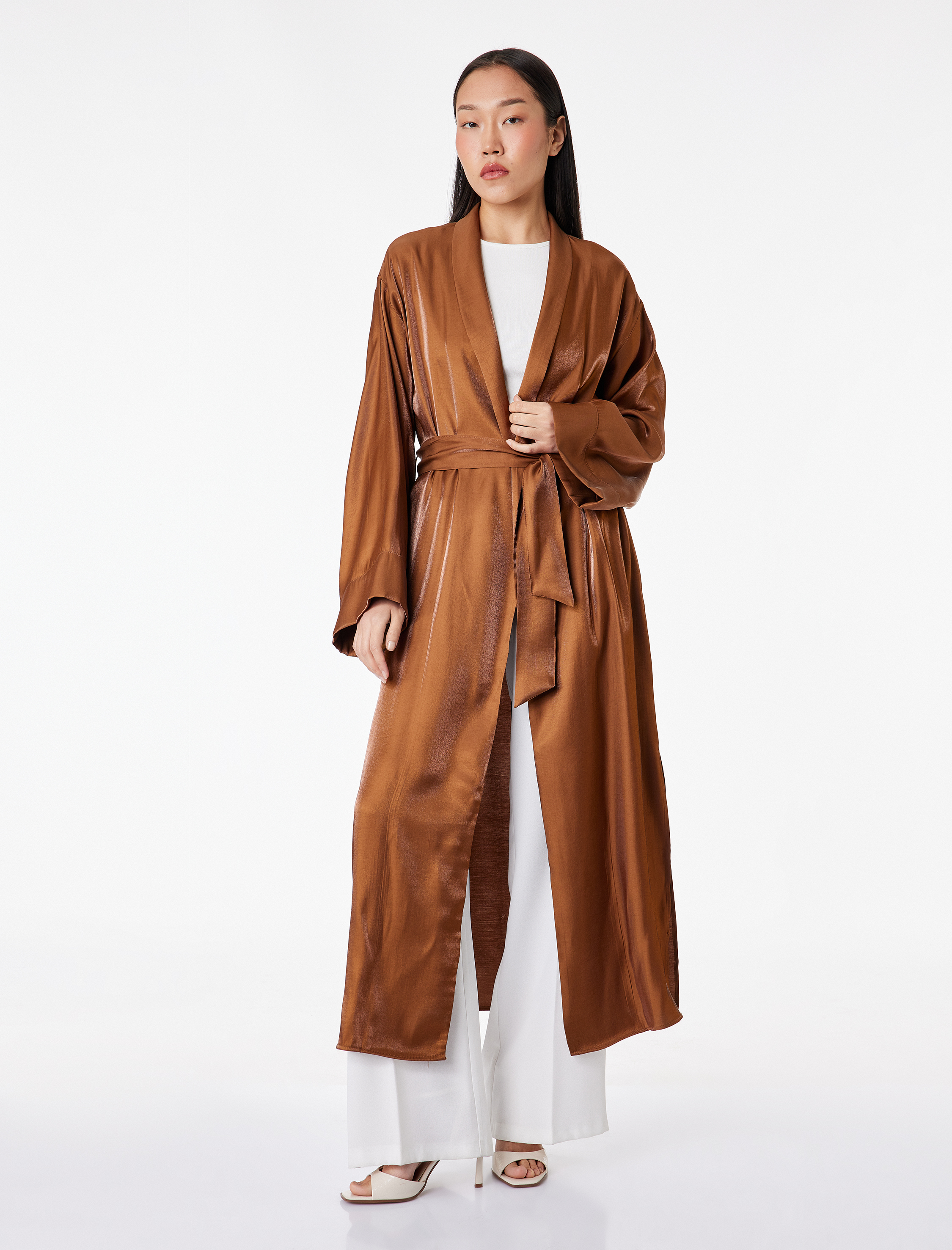   Uzun Geniş Kollu Kuşak Detaylı Uzun Saten Kimono