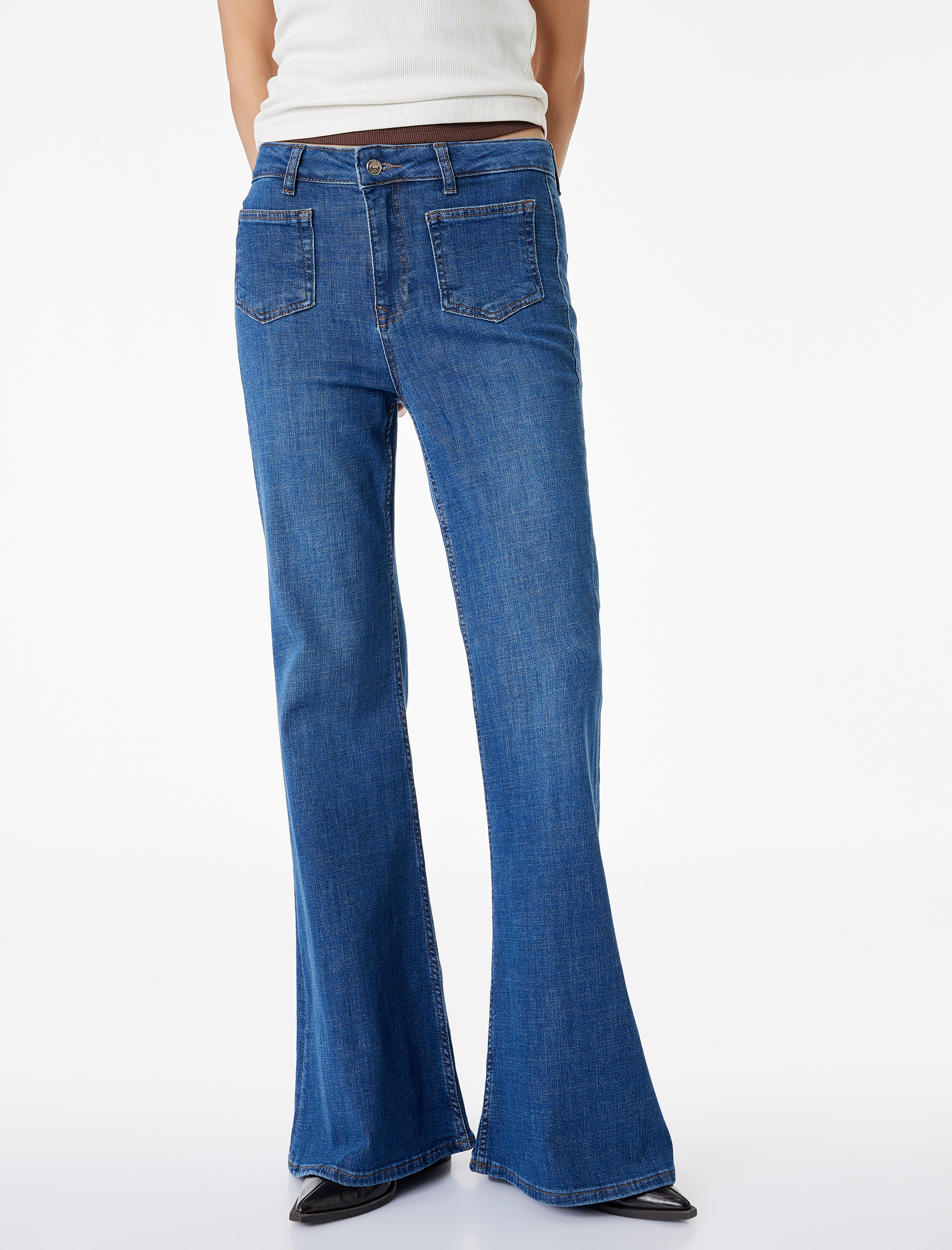   Dar Kesim Cep Detaylı Düğmeli İspanyol Paça Denim Pantolon - Flare Jeans