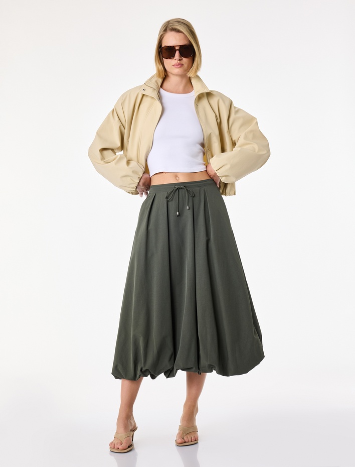  Beli Bağcıklı Paraşüt Kumaş Cepli Midi Balon Etek