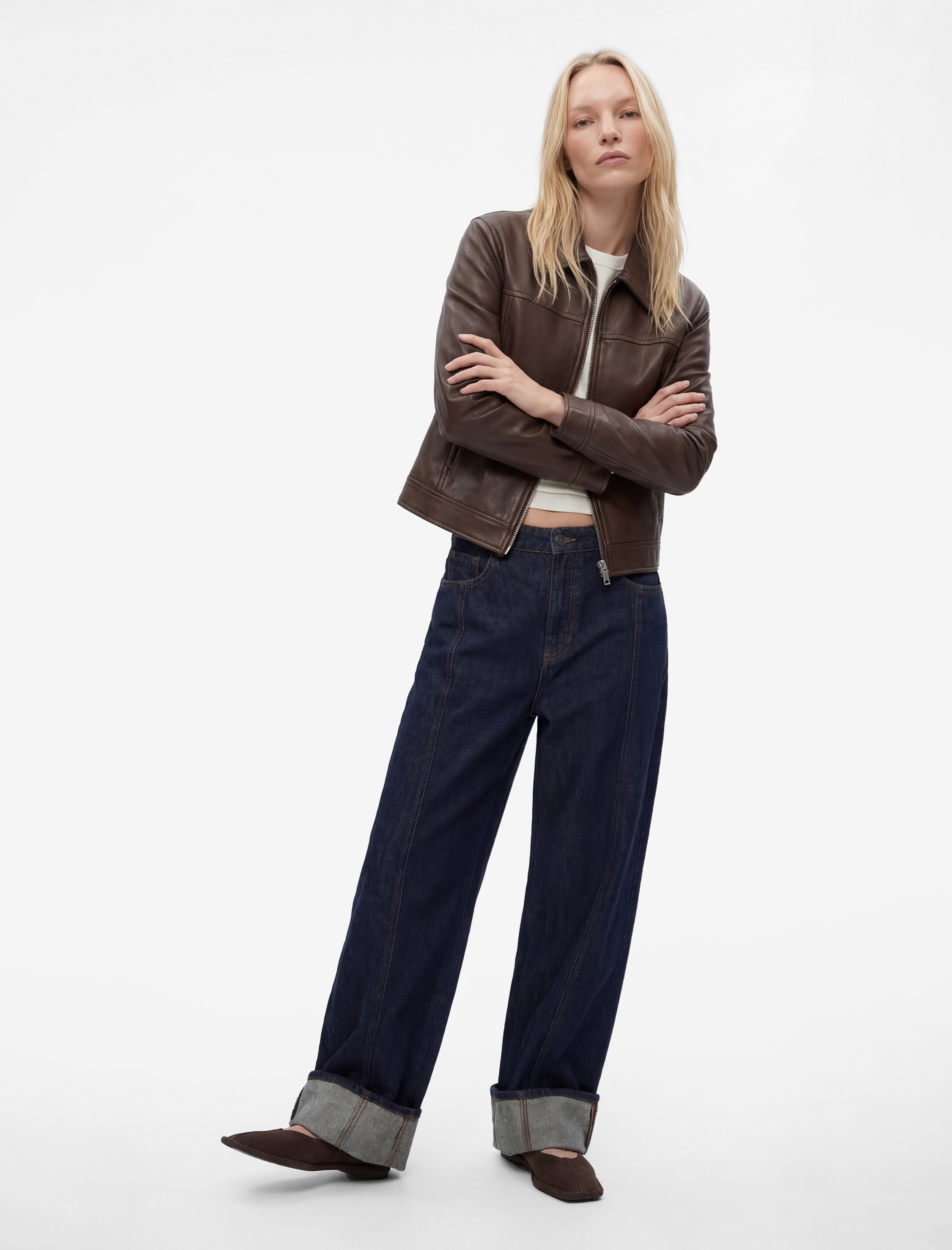   Uzun Kollu Fermuarlı Cepli Gömlek Yaka Crop Suni Deri Ceket