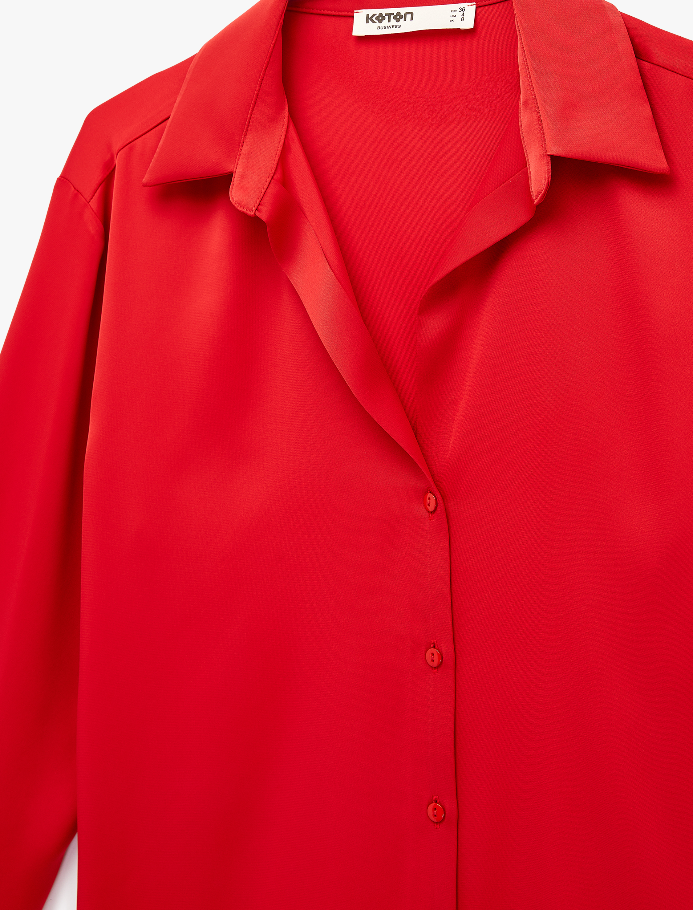 Klasik Yaka Uzun Kollu Rahat Kalıp Düğmeli Saten Gömlek - Görsel 6