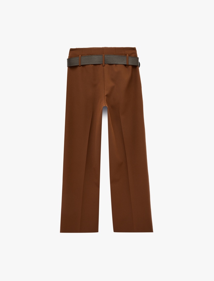  Cepli Kemer Detaylı Geniş Paça Uzun Kumaş Pantolon