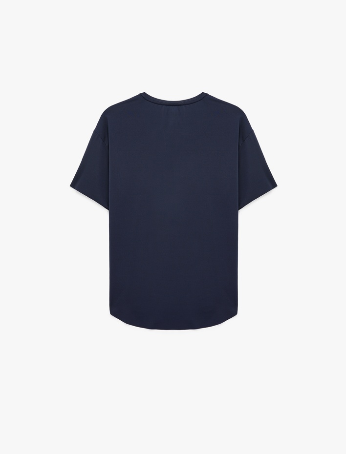  Rahat Kalıp Kısa Kollu Bisiklet Yaka Baskılı Spor Tişört