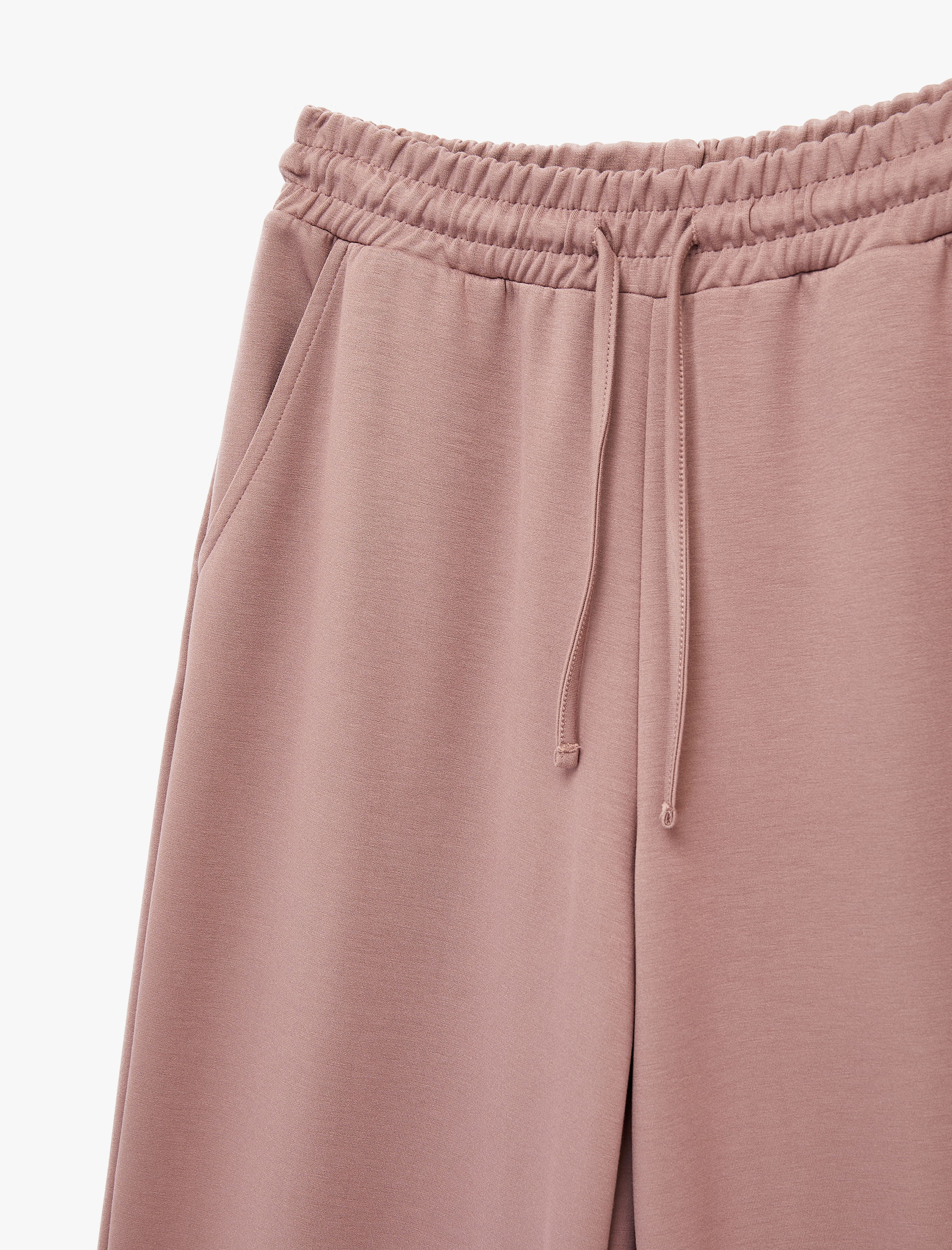   Yüksek Bel Cep Detaylı Bağcıklı Rahat Kalıp Geniş Paça Spor Eşofman Altı