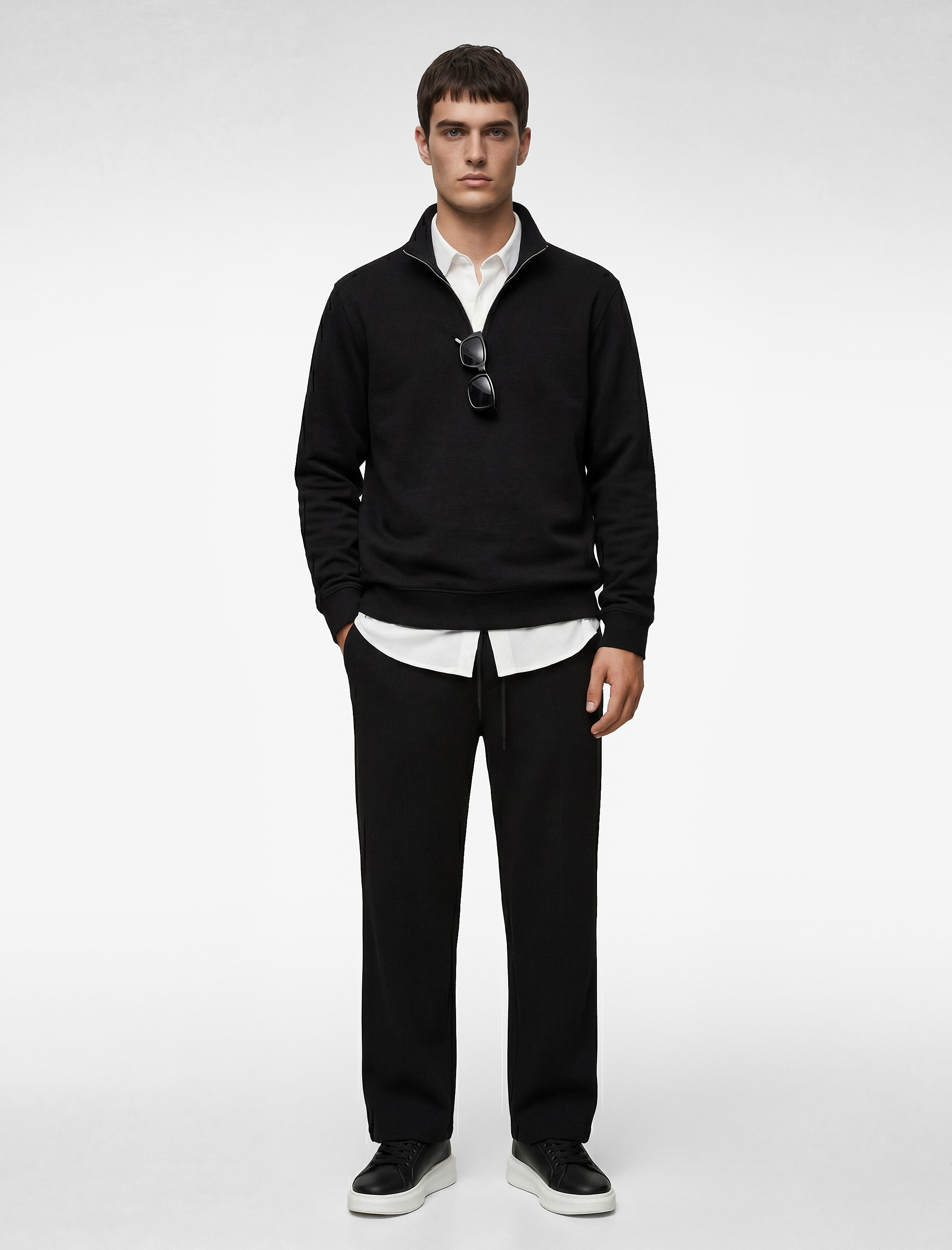   Regular Fit Dokulu Cepli Pamuklu Eşofman Altı