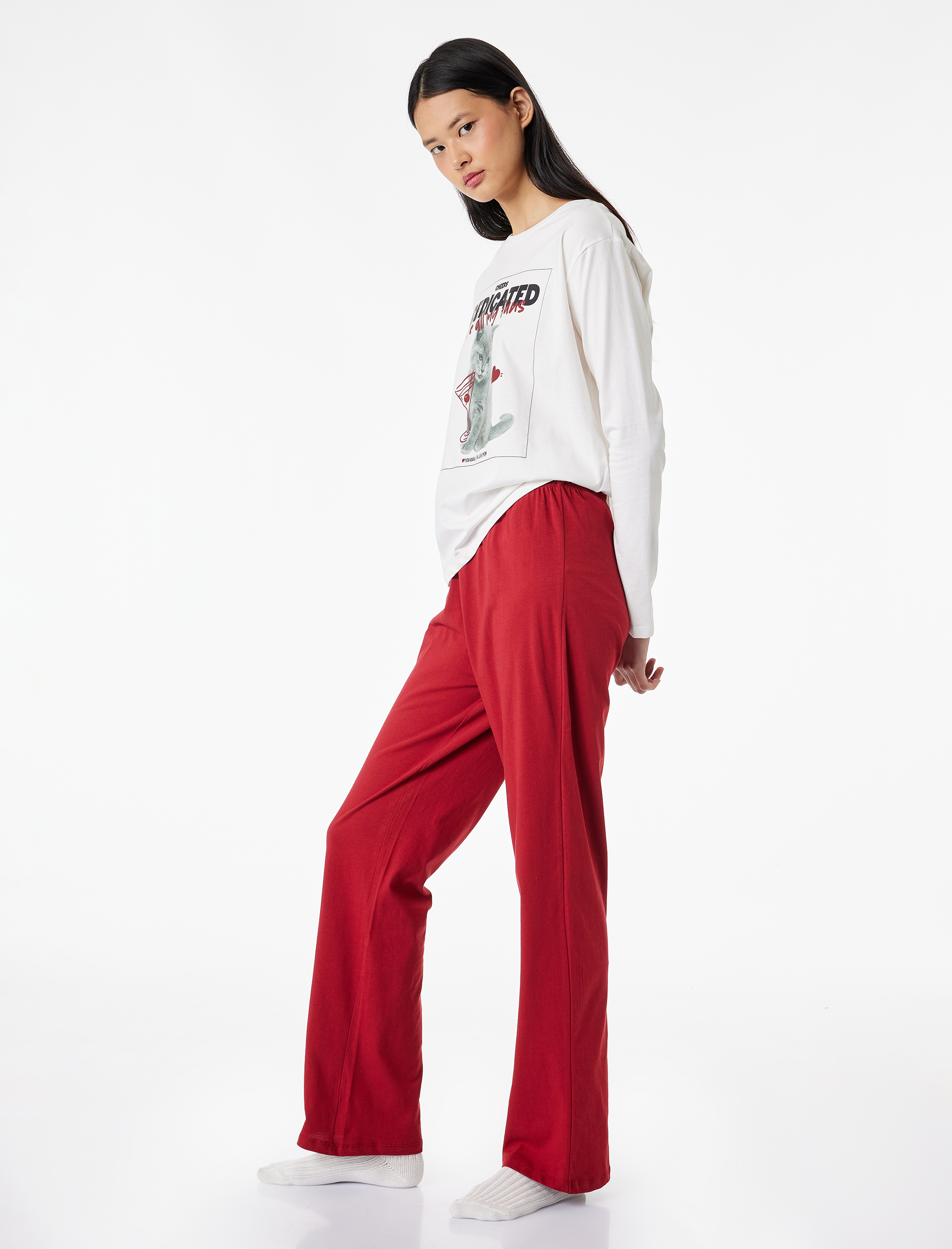   Pamuklu Uzun Kollu Bisiklet Yaka Kedi Baskılı Pijama Takımı