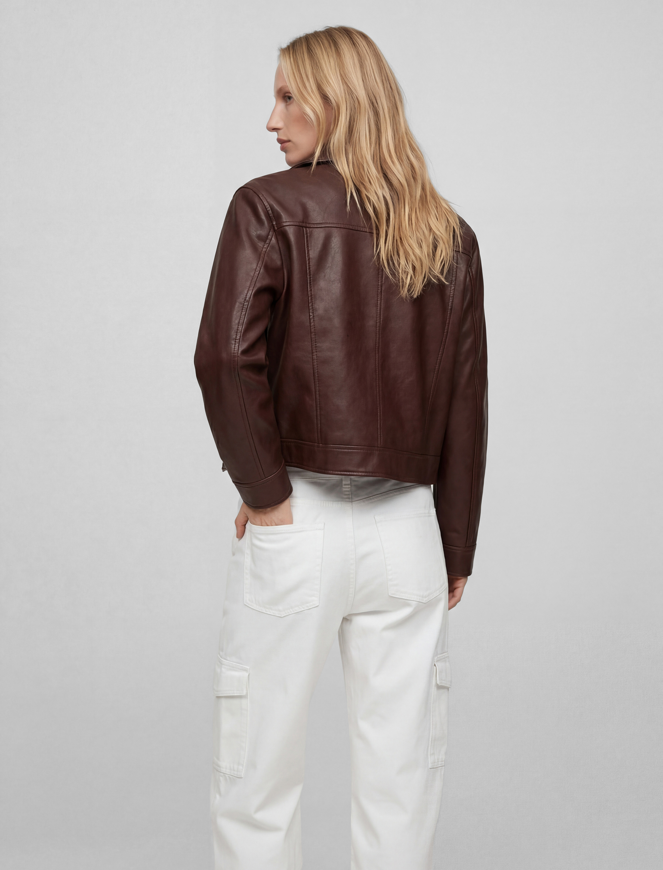   Uzun Kollu Fermuarlı Cepli Gömlek Yaka Crop Suni Deri Ceket