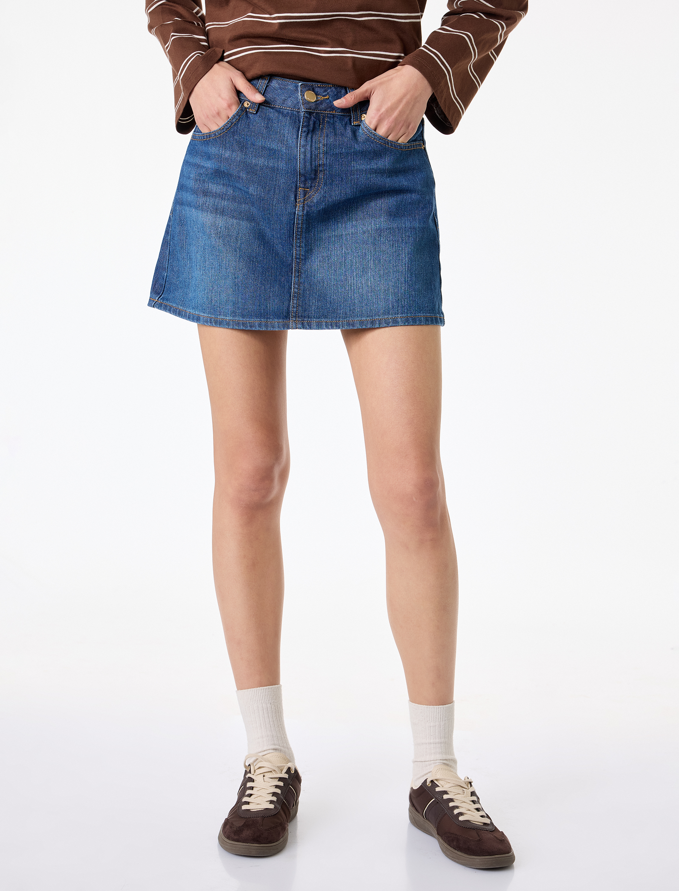   Pamuklu Cepli Düğmeli Mini A Kesim Denim Etek