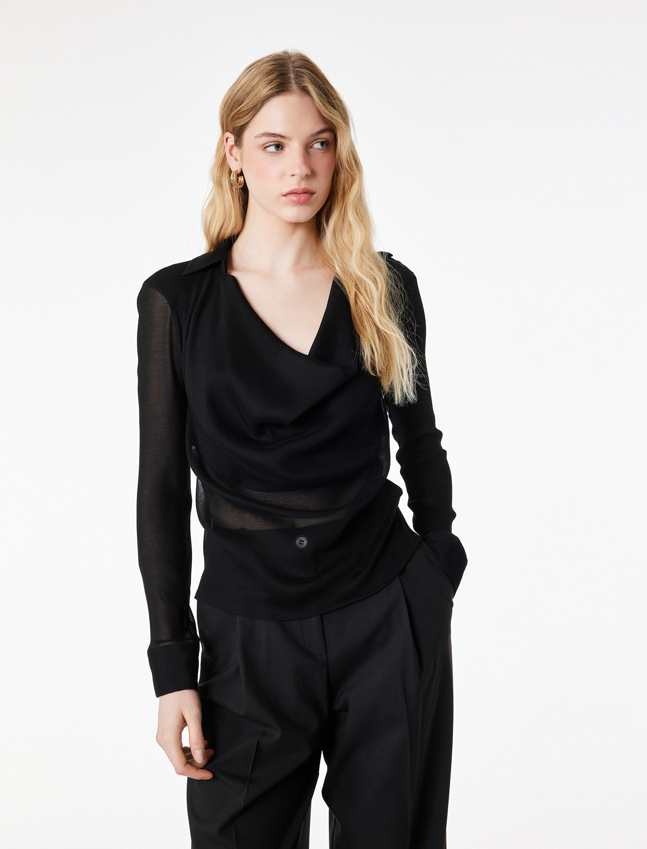   Viskon Karışımlı Uzun Kollu Degaje Yaka Tül Bluz