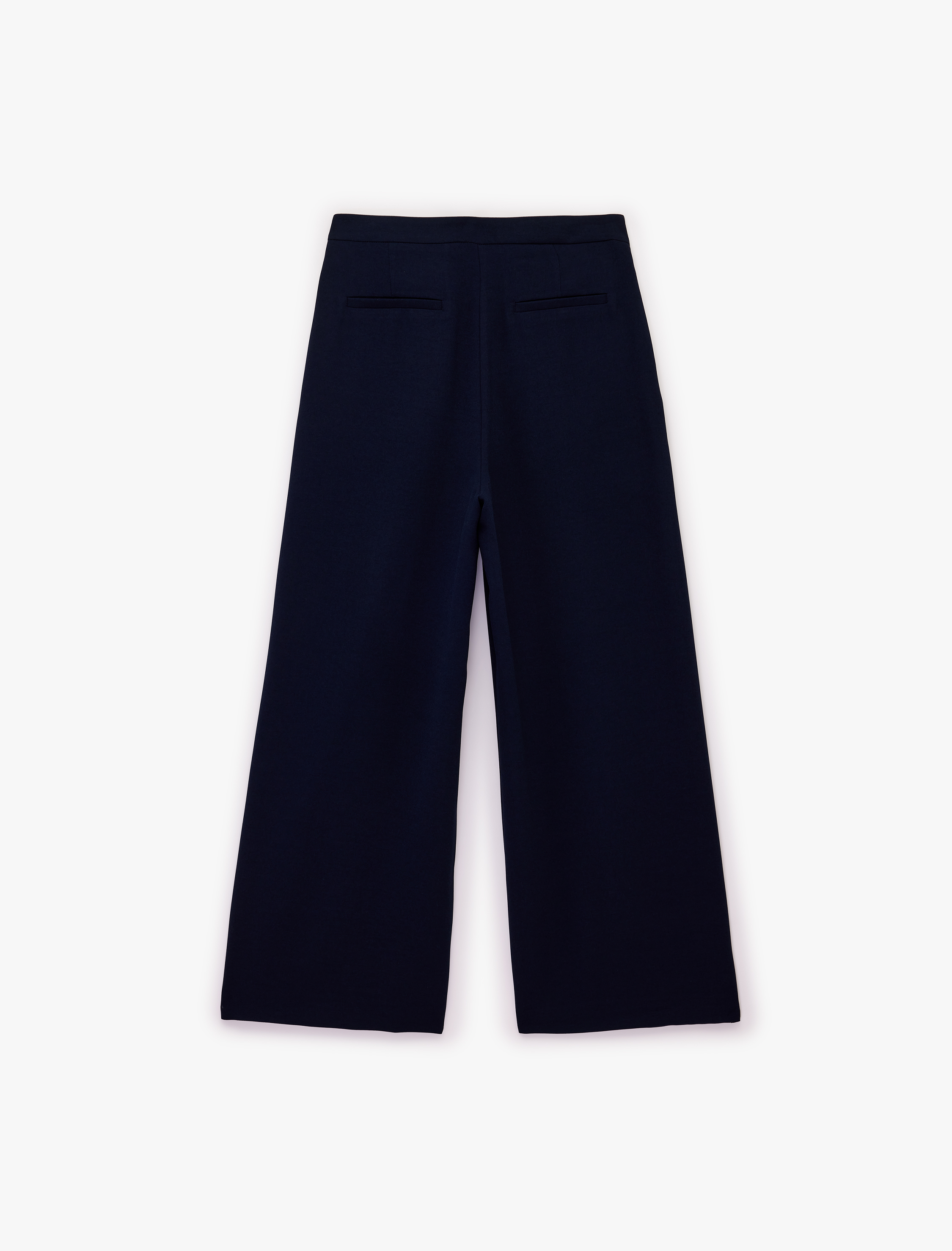 Krep Kumaş Kapak Detaylı Kemerli Geniş Paça Pantolon - Görsel 4