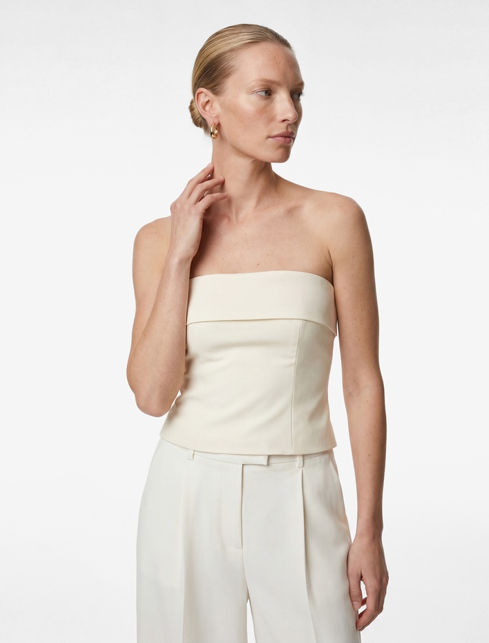  Straplez Yaka Kolsuz Katlı Bluz