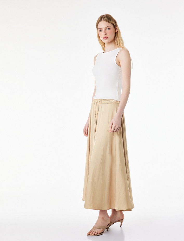  Beli Bağcıklı Kloş Uzun Saten Etek