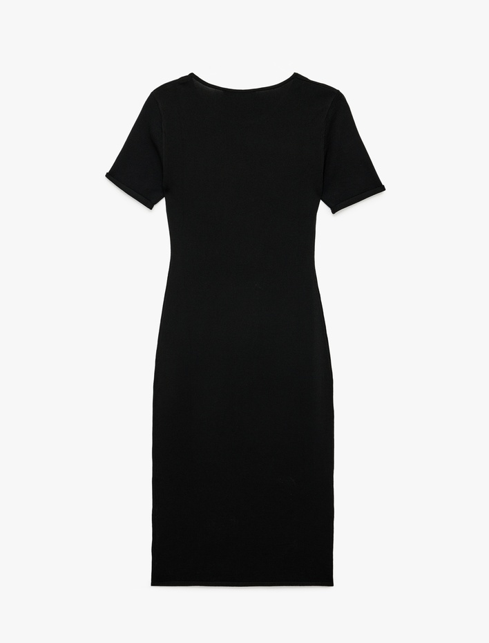  Viskon Karışımlı Kısa Kollu Yuvarlak Yaka Midi Boy Kalem Elbise